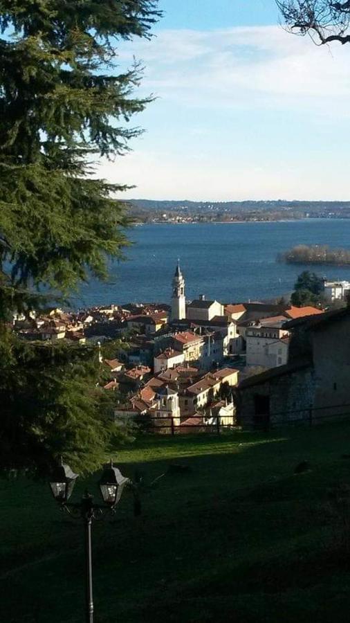 Piccola Perla sul Lago Maggiore Arona Esterno foto