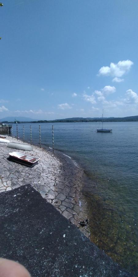 Piccola Perla sul Lago Maggiore Arona Esterno foto